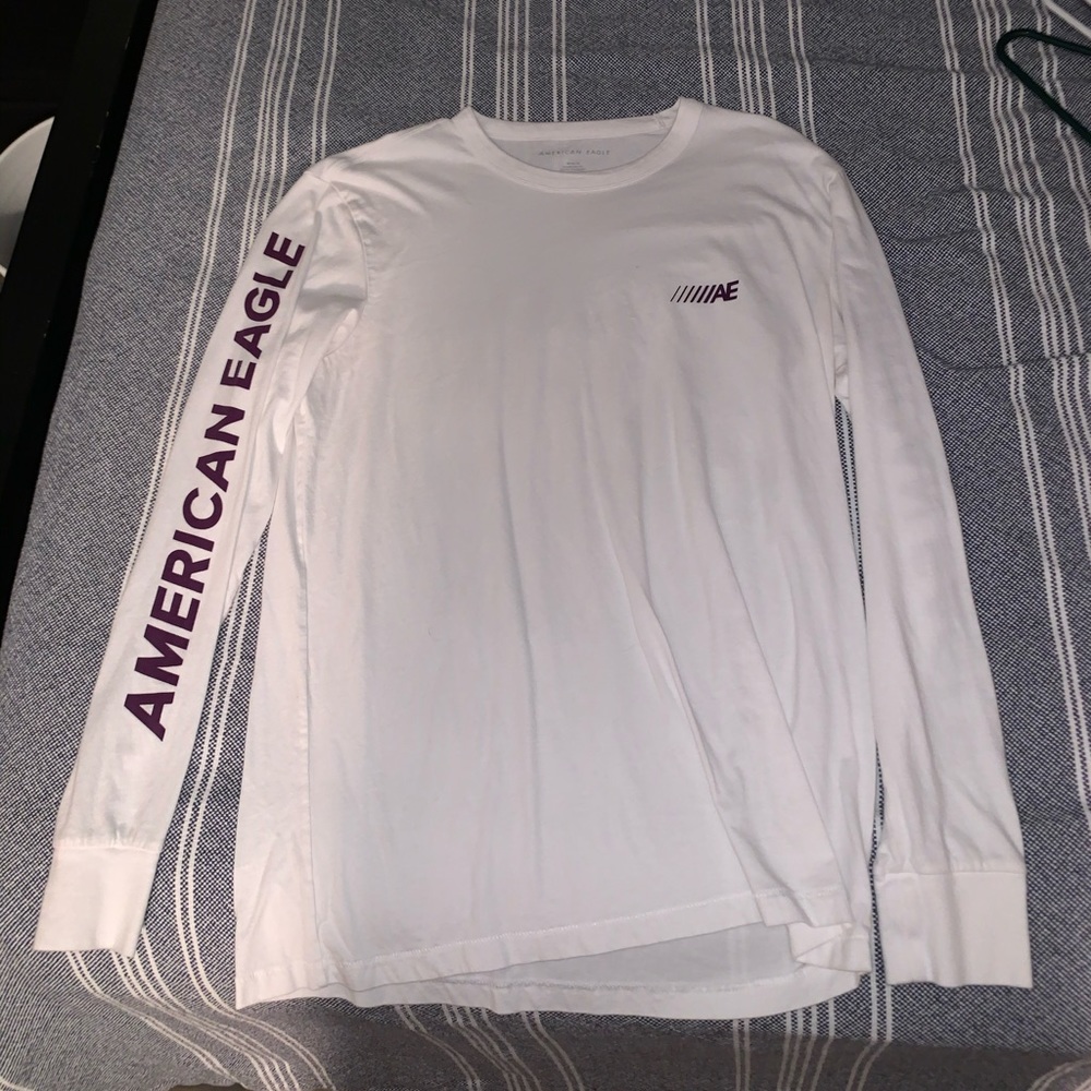 American Eagle Longsleeve
